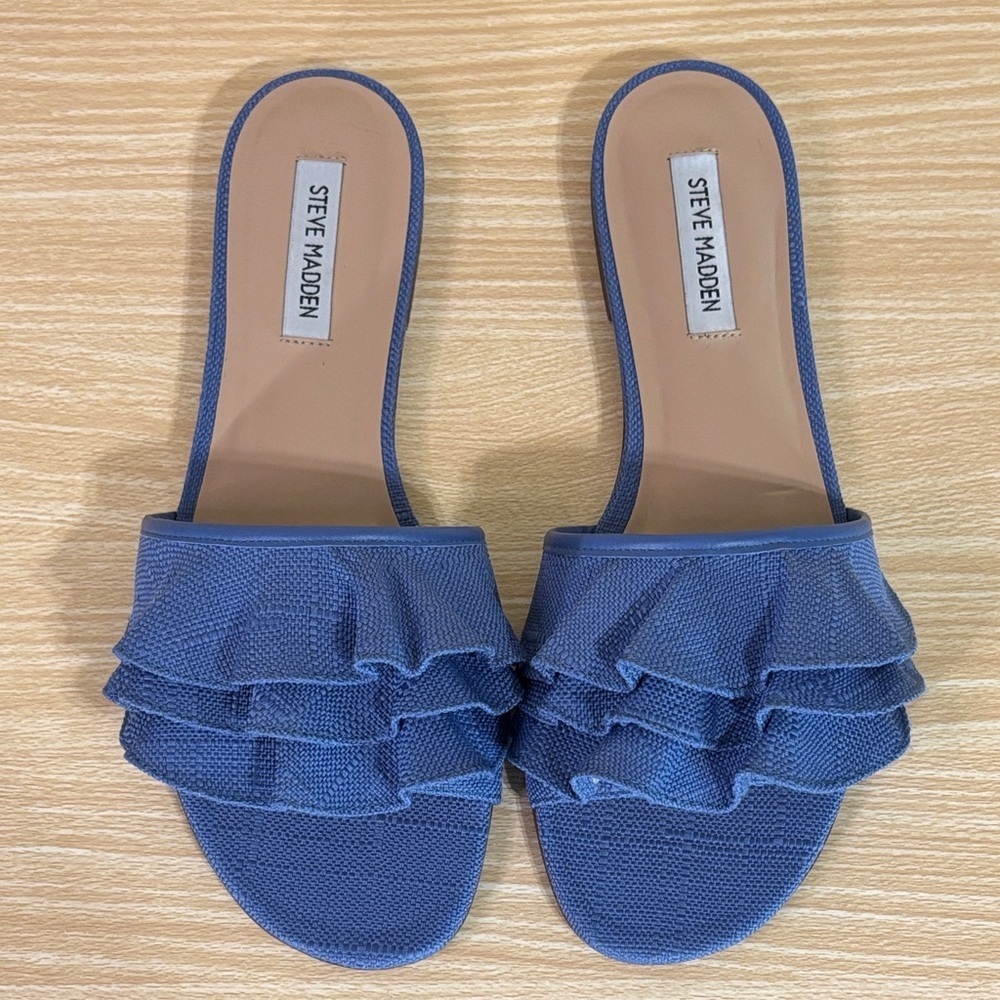 Steve Madden Blue Ruffle Slide Sandals Women’s Size 11 Fabric Flats